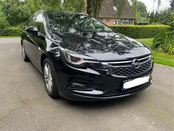 Schwarz Gebraucht 2019 Opel Astra Innovation Kombi | 9.000 € (Fairer Preis)