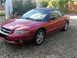 Rot Gebraucht 1997 Chrysler Stratus Cabrio | 2.500 € (Etwas zu teuer)