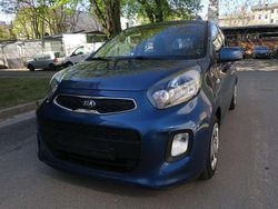 Blau Gebraucht 2015 Kia Picanto Kleinwagen | 4.999 € (Etwas zu teuer)