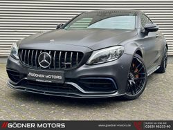 Grau Gebraucht 2021 Mercedes C63S AMG AMG Coupé | 79.690 € (Teuer)