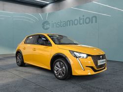 Gelb Gebraucht 2023 Peugeot e-208 Allure Kleinwagen | 25.280 € (Etwas zu teuer)