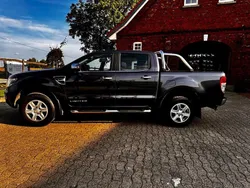 Grau Gebraucht 2015 Ford Ranger Limited Abholung | 16.799 € (Teuer)