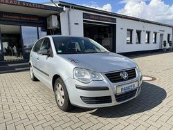 Silber Gebraucht 2006 VW Polo Sound Limousine | 3.990 € (Etwas zu teuer)