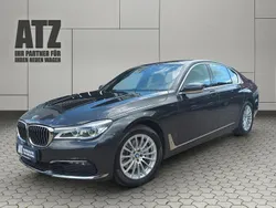 Grau Gebraucht 2018 BMW 740 Performance Limousine | 39.999 € (Fairer Preis)