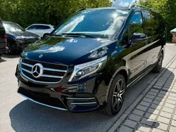 Schwarz Gebraucht 2018 Mercedes V250 Van / Kleinbus | 45.490 € (Teuer)