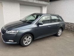 Grau Gebraucht 2020 Skoda Fabia Ambition Kombi | 13.200 € (Guter Preis)