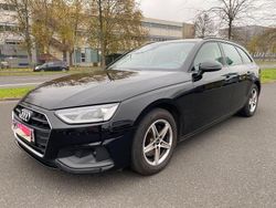 Schwarz Gebraucht 2022 Audi A4 Kombi | 14.950 € (Guter Preis)