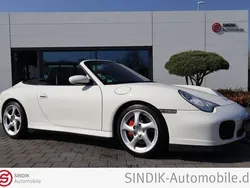 Porsche 911 Carrera 4S Cabriolet