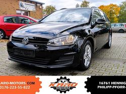 Schwarz Gebraucht 2016 VW Golf VII Kombi | 7.650 € (Fairer Preis)