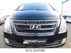 Schwarz Gebraucht 2017 Hyundai H-1 Trend Van / Kleinbus | 17.490 € (Fairer Preis)