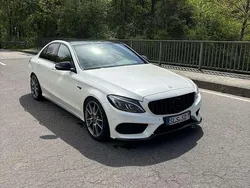 Weiß Gebraucht 2016 Mercedes C43 AMG AMG Limousine | 38.500 €
