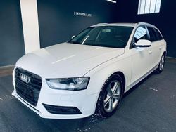 Weiß Gebraucht 2012 Audi A4 Ambition Kombi | 10.999 € (Fairer Preis)