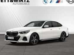 Weiß Neu 2025 BMW 530e Comfort Edition Limousine | 73.490 € (Teuer)