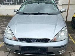 Silber Gebraucht 2004 Ford Focus Limousine | 1.300 € (Fairer Preis)