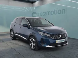 Blau Gebraucht 2021 Peugeot 3008 Allure Limousine | 23.770 € (Guter Preis)