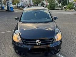 Schwarz Gebraucht 2007 VW Golf Plus Cross Van / Kleinbus | 2.200 € (Fairer Preis)