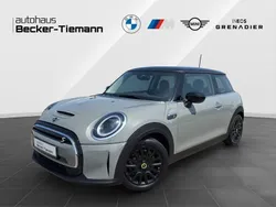 Grau Gebraucht 2022 Mini Cooper SE Kleinwagen | 17.987 € (Guter Preis)