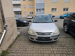 Grau Gebraucht 2003 Opel Corsa Kleinwagen | 1.050 €