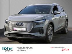 Kieselgrau Gebraucht 2023 Audi Q4 e-tron Ambiente SUV | 32.980 € (Guter Preis)