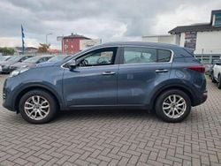 Blau Gebraucht 2016 Kia Sportage Vision SUV | 15.900 € (Fairer Preis)