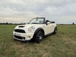 Weiß Gebraucht 2011 Mini Cooper S Cabriolet Cabrio | 11.299 € (Fairer Preis)