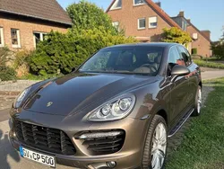 Braun Gebraucht 2011 Porsche Cayenne Turbo SUV | 29.900 € (Fairer Preis)