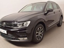 Schwarz metallic Gebraucht 2016 VW Tiguan Comfortline SUV | 21.876 € (Etwas zu teuer)