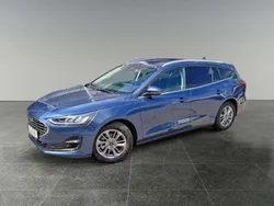 Chromablau metallic Gebraucht 2024 Ford Focus Titanium S Kombi | 24.990 € (Fairer Preis)