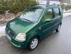 Grün Gebraucht 2001 Opel Agila Limousine | 1.850 € (Etwas zu teuer)