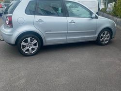 Silber Gebraucht 2009 VW Polo Kleinwagen | 6.900 € (Teuer)