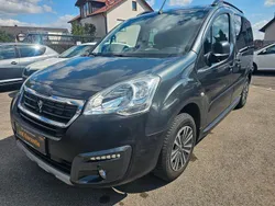 Silber Gebraucht 2017 Peugeot Partner Tepee Allure Van / Kleinbus | 8.100 € (Superpreis)