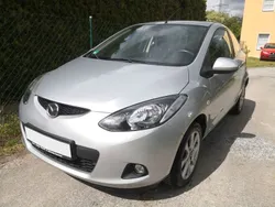 Silber Gebraucht 2008 Mazda 2 Inclusive Limousine | 3.290 € (Fairer Preis)