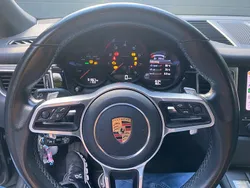 Grau Gebraucht 2018 Porsche Macan SUV | 38.500 € (Superpreis)