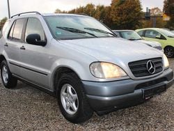 Silber Gebraucht 2001 Mercedes ML270 SUV | 2.990 € (Guter Preis)