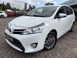 Weiß Gebraucht 2016 Toyota Verso Edition-S Van / Kleinbus | 15.990 € (Fairer Preis)