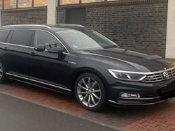 Schwarz Gebraucht 2018 VW Passat Kombi | 15.850 € (Fairer Preis)