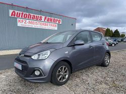 Star dust / met Gebraucht 2015 Hyundai i10 Edition Kleinwagen | 5.450 € (Teuer)