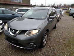 Grau Gebraucht 2017 Nissan X-Trail Acenta SUV | 8.200 € (Fairer Preis)