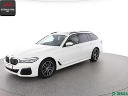 Alpinweiss Gebraucht 2022 BMW 520 M Sport Kombi | 34.880 € (Fairer Preis)