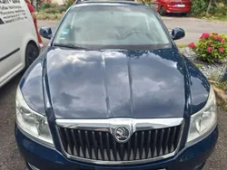 Blau Gebraucht 2011 Skoda Octavia Classic Kombi | 3.900 € (Fairer Preis)