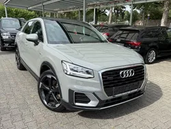 Grau Gebraucht 2017 Audi Q2 S-Line SUV | 23.499 € (Fairer Preis)