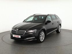 Schwarz Gebraucht 2022 Skoda Superb Style Limousine | 25.950 € (Fairer Preis)