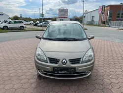 Silber Gebraucht 2009 Renault Scénic II Avantage Van / Kleinbus | 5.490 €