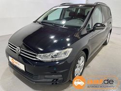 Deep black perleffekt Gebraucht 2021 VW Touran Comfortline Van / Kleinbus | 21.950 € (Guter Preis)