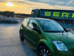 Grün Gebraucht 2004 Citroën C2 Kleinwagen | 1.200 €