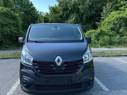 Schwarz Gebraucht 2015 Renault Trafic Van | 15.800 €