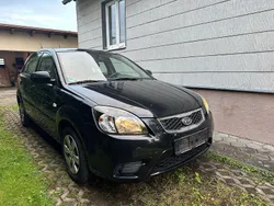 Schwarz Gebraucht 2011 Kia Rio Spirit Limousine | 2.550 € (Superpreis)