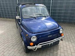 Blau Gebraucht 2025 Fiat 500 Limousine | 5.600 €