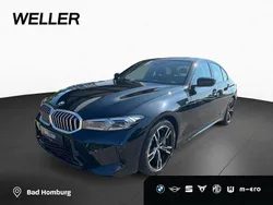 Black sapphire (schwarz) Gebraucht 2024 BMW 330 M Sport Limousine | 50.470 € (Superpreis)