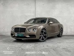 Braun Gebraucht 2018 Bentley Flying Spur Limousine | 102.850 €